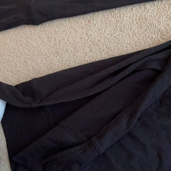 Alo Yoga Black Sweatshirt XS - Picture 3 of 3